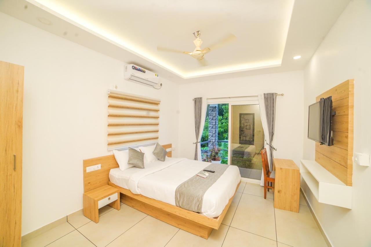 Oceana Hills Residency Hotell Alappuzha Exteriör bild
