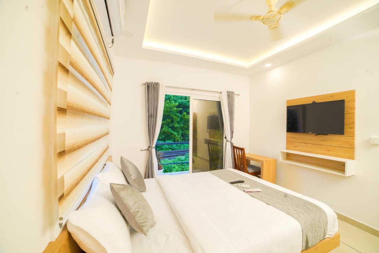 Oceana Hills Residency Hotell Alappuzha Exteriör bild