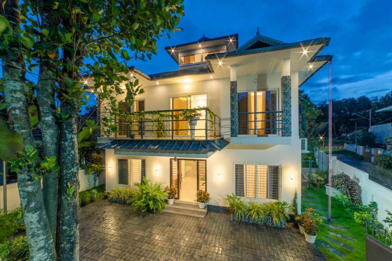 Oceana Hills Residency Hotell Alappuzha Exteriör bild