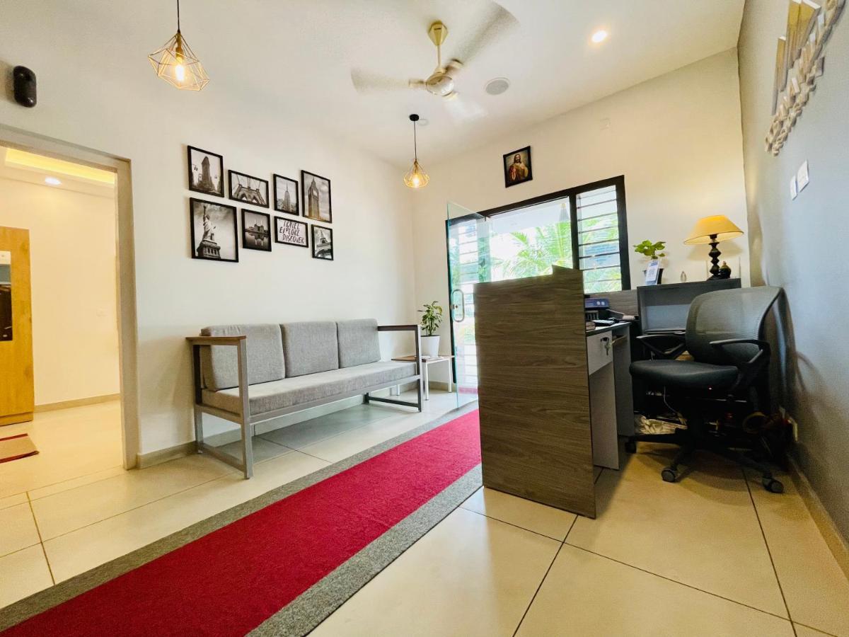 Oceana Hills Residency Hotell Alappuzha Exteriör bild